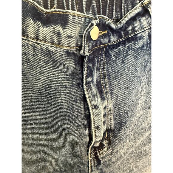 SHEIN Curve 1XL High Rise Elastic Waist Denim Shorts Blue Vintage Wash - Picture 4 of 7